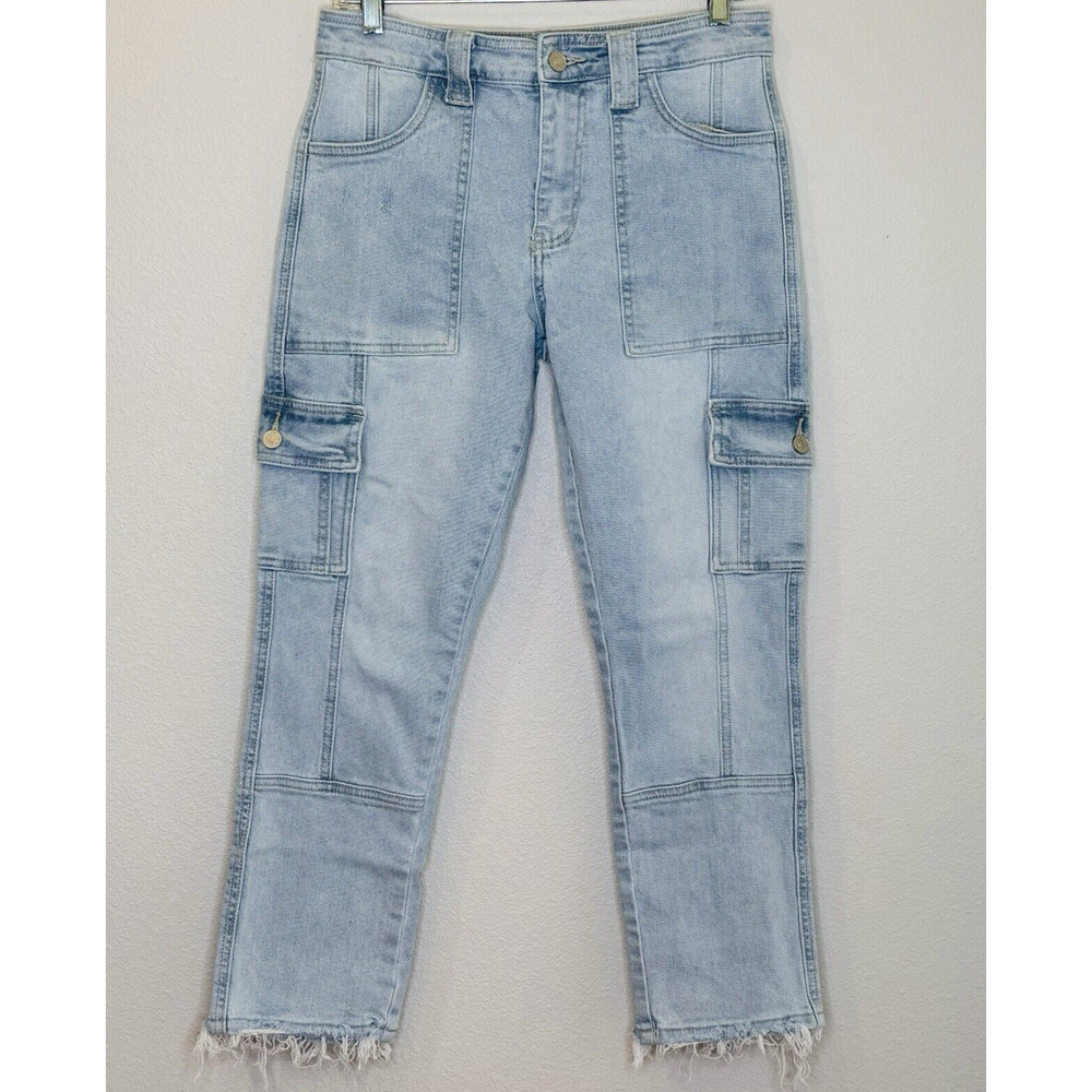 KanCan‎ Cargo Cropped Womens Jeans Size 5/26 Light Wash Frayed Hem Distressed